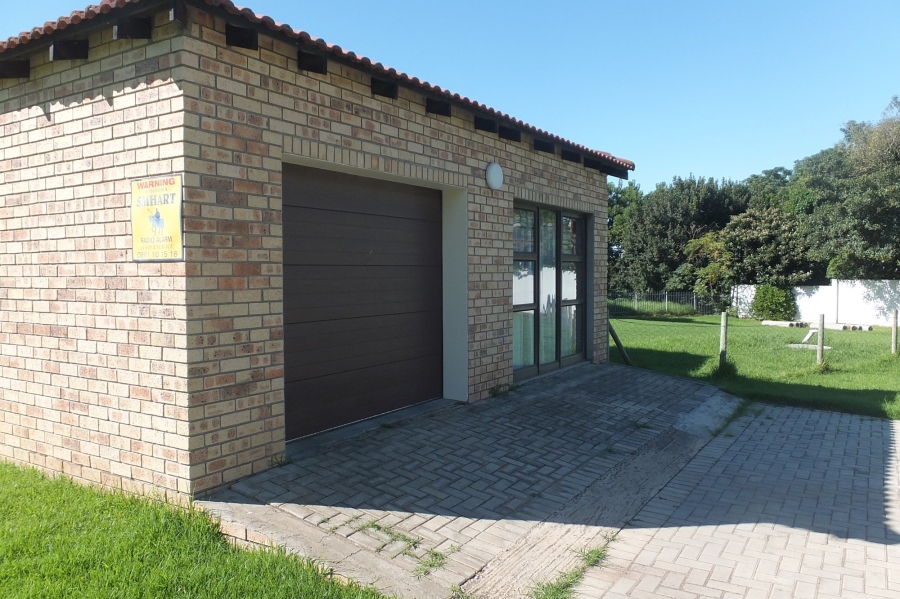 2 Bedroom Property for Sale in Humansdorp Eastern Cape